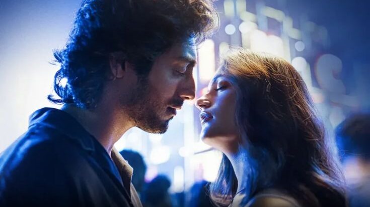 64b55d7112fb73c6e8cb87a83a64304a-2-edited Saiyaara Movie Box Office Collection Day 17